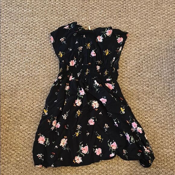 Free People Pink Smocked Flutter Sleeve Blouse - Picture 5 of 8